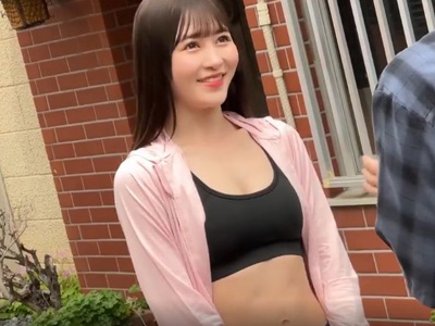 ジョギング中のエロい身体のインストラクターを口説いてハメ