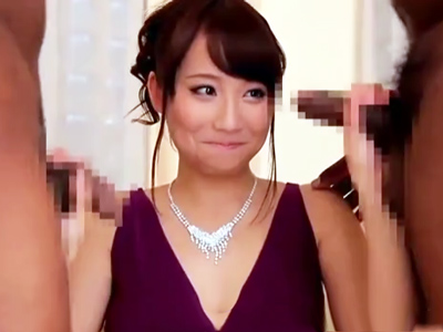 58913 - ドスケベ娘・倉田まおちゃんが二本のチンポを笑顔でしゃぶり尽くし！