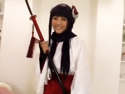 62663 - コスプレ姿がキュートな美少女、みずなれいの手コキフェラでザーメン発射